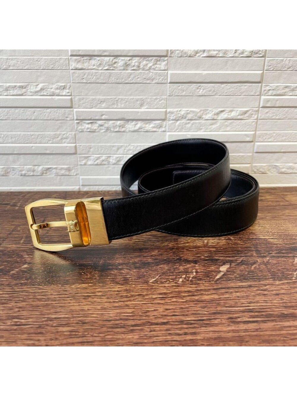 Celine Leather Triomphe Buckle Gold Belt Black - Picture 2 of 10